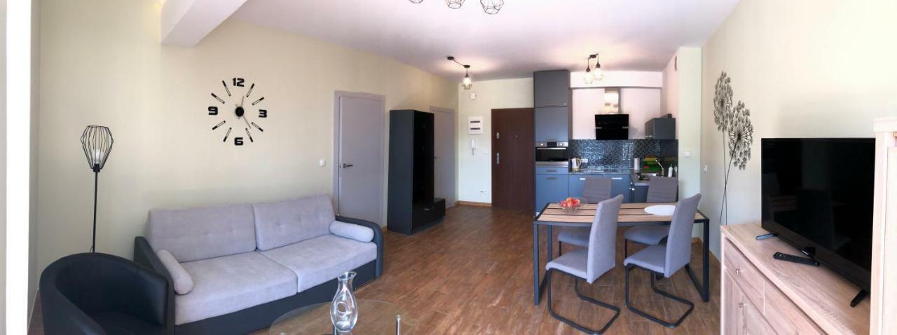 Luxapartament 1 - Z Widokiem I Garazem W Nowym Zeta Park ウストロン エクステリア 写真